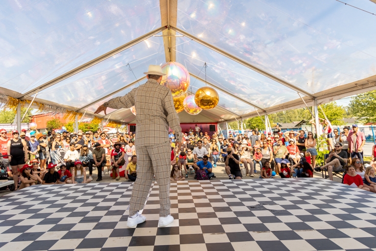 Man dancing infront of crowd